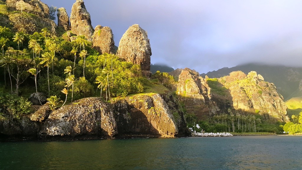 Bay of Virgins - Fatu Hiva, Marquesas